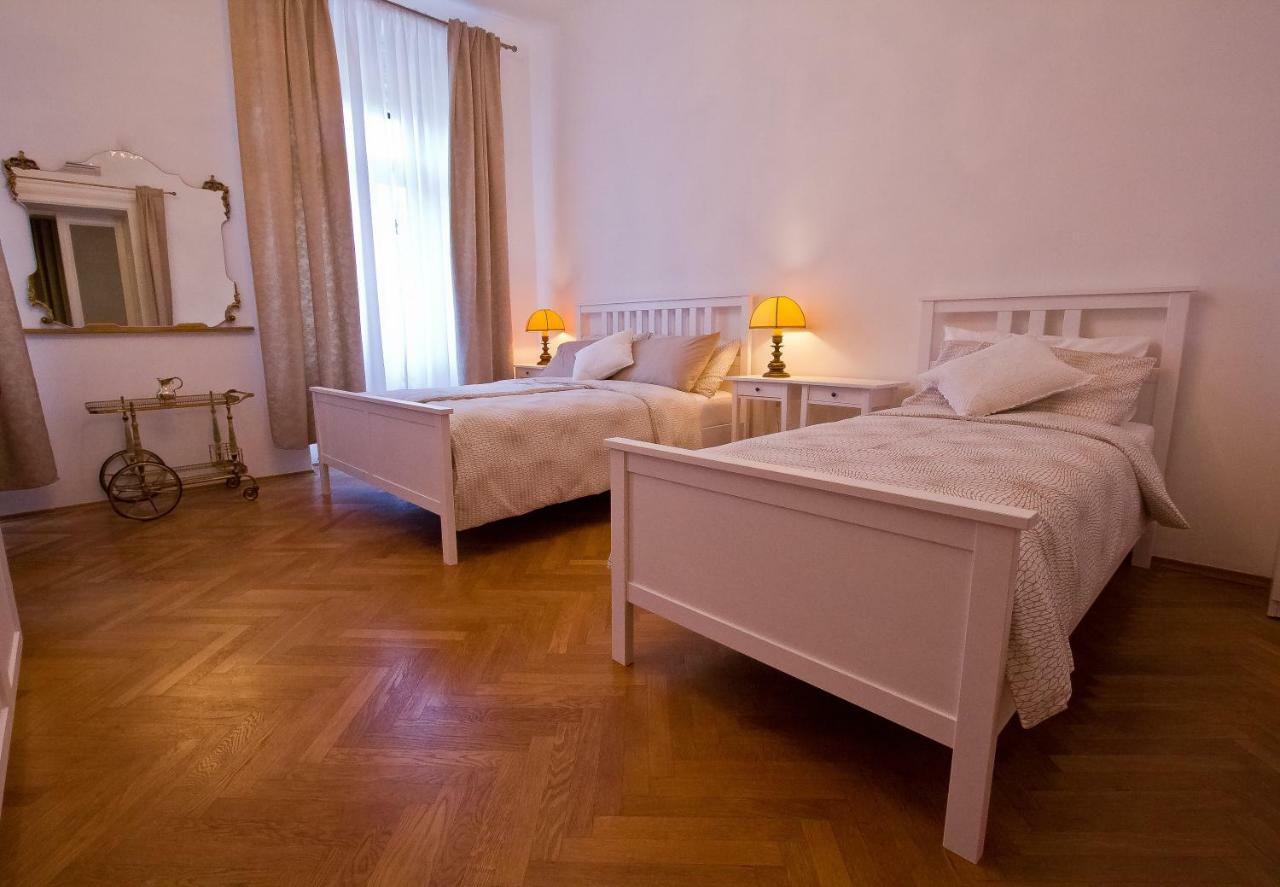 Golden Rooms Bed & Breakfast Triest Exterior foto