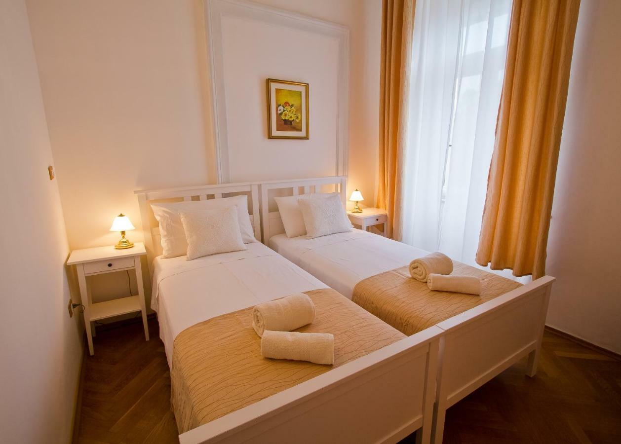 Golden Rooms Bed & Breakfast Triest Exterior foto