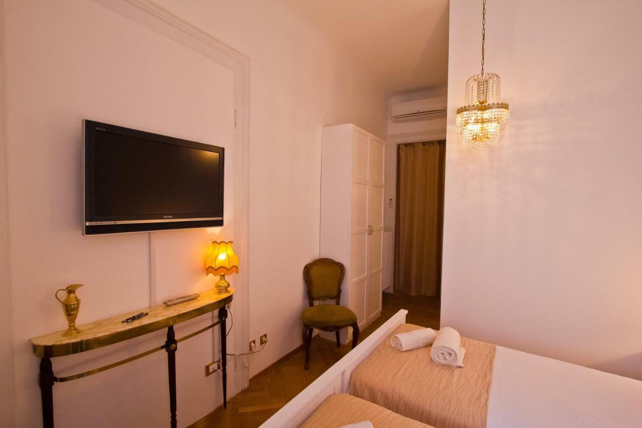 Golden Rooms Bed & Breakfast Triest Exterior foto