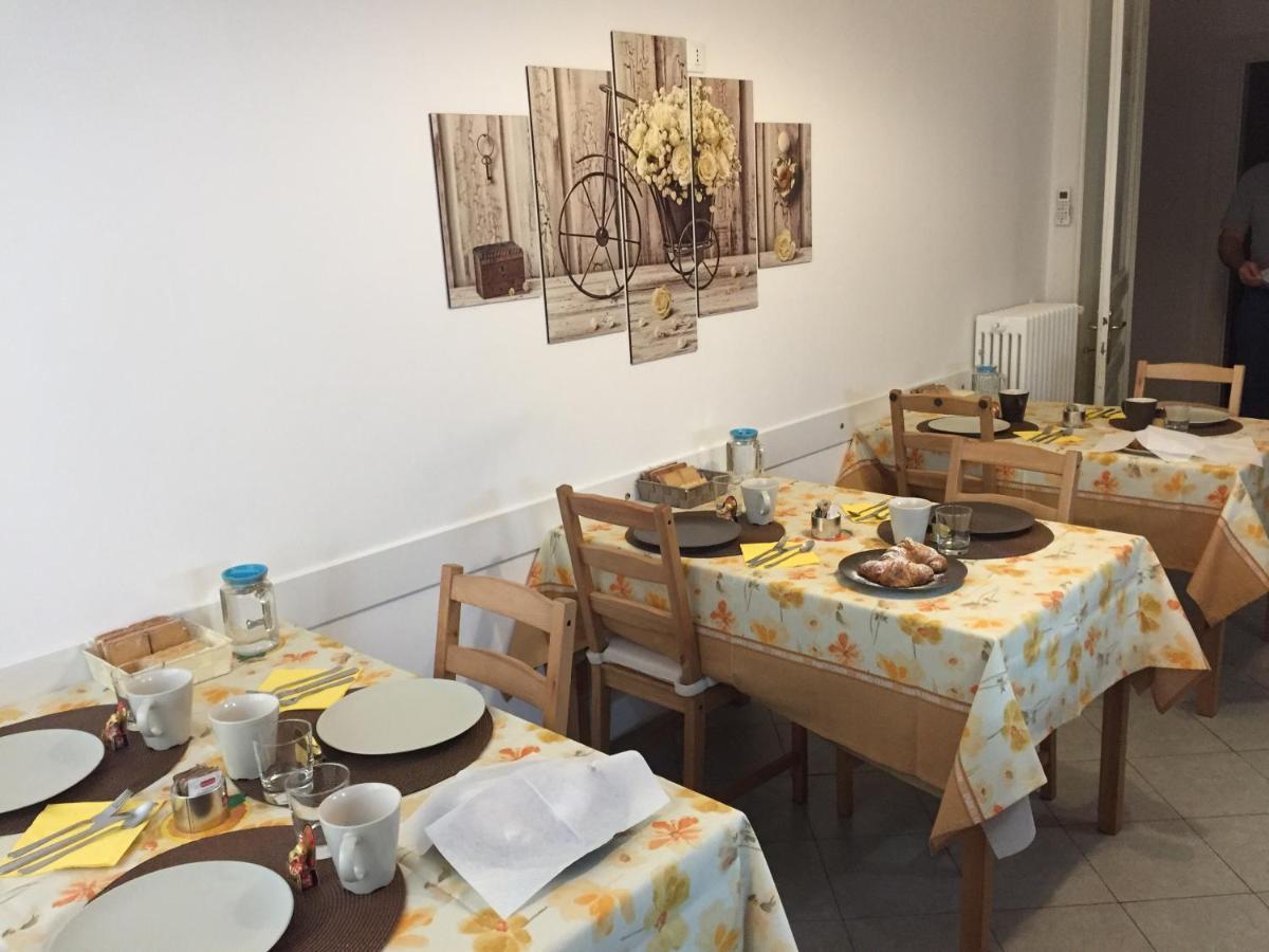 Golden Rooms Bed & Breakfast Triest Exterior foto